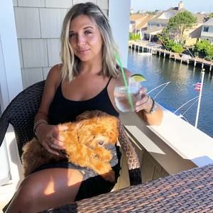 Meet your Posher, Alana